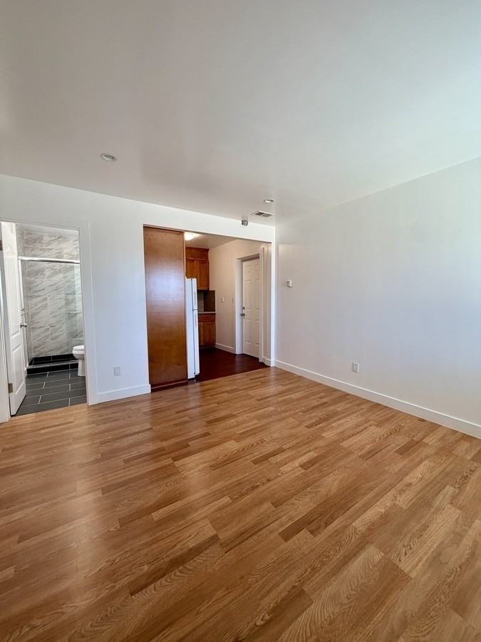 17 Oakridge Dr #A - Photo 3 of 11