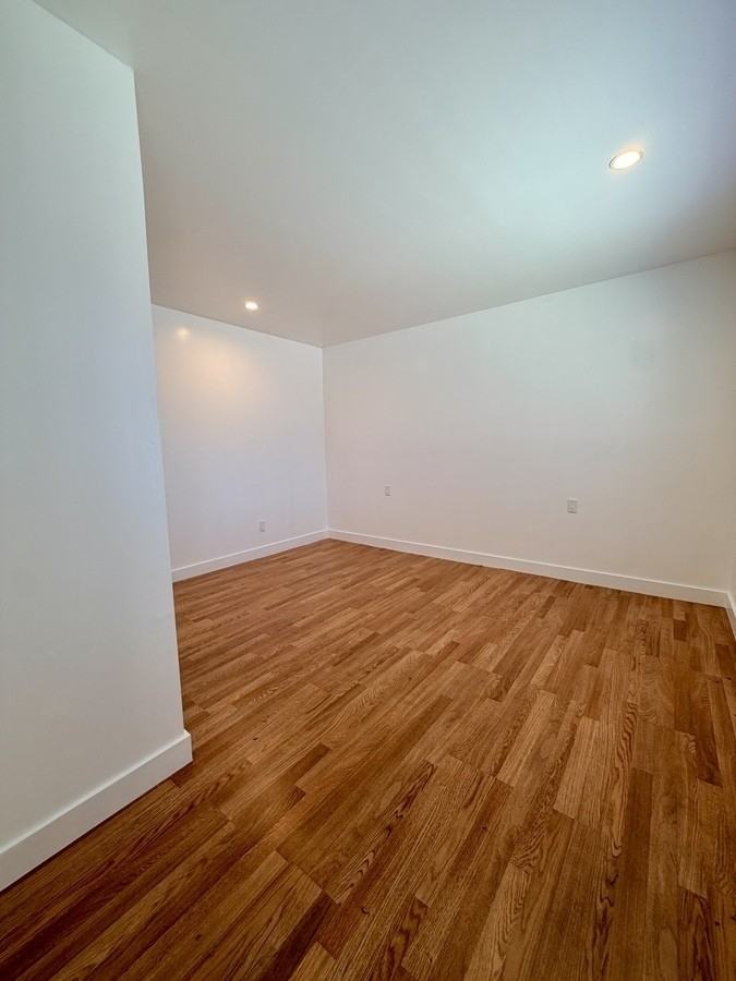 17 Oakridge Dr #A - Photo 5 of 11