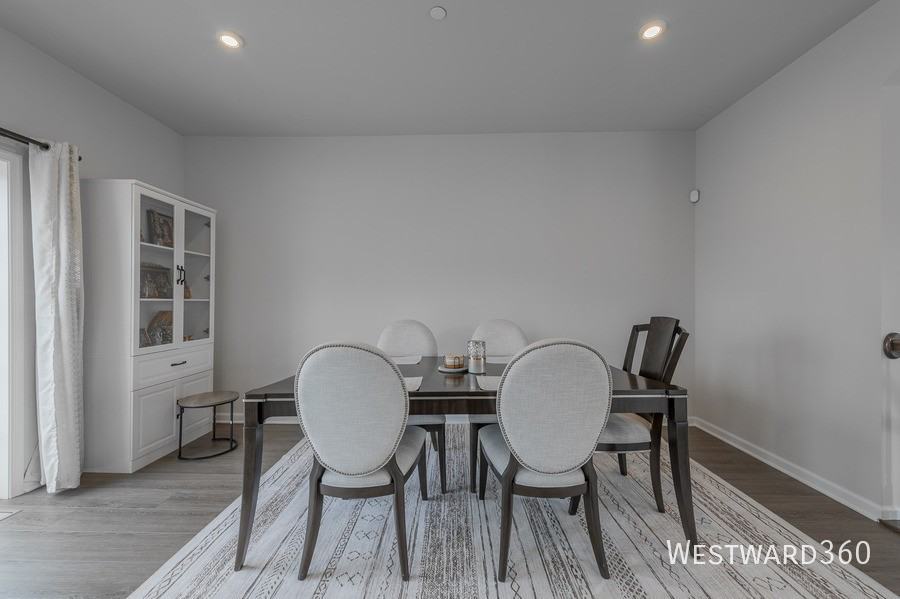 920 Jenkins Ct #4E - Photo 6 of 16