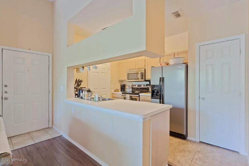 211 Colima Ct #1132 - Photo 3 of 16