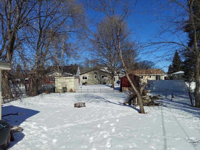 1316 11th Ave S - Photo 2 of 10