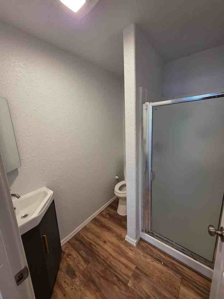 311 N Tower Ave #12 - Photo 4 of 5