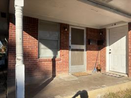 featured image of 401 S Jefferson St #3