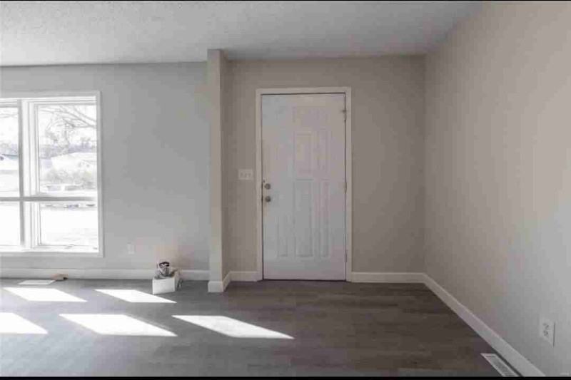 1507 Hull Valley Dr - Photo 2 of 11