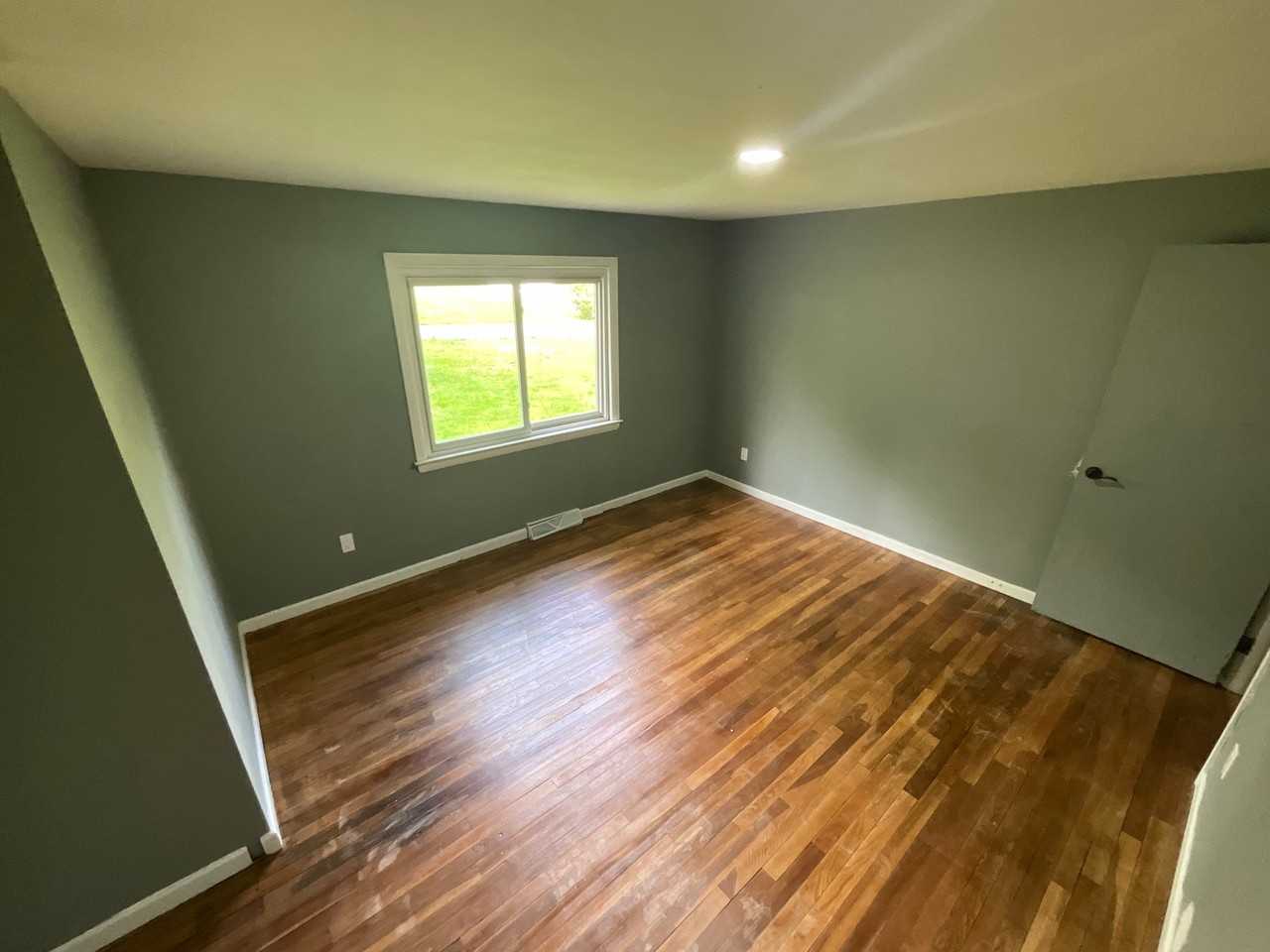 12 Linwood Dr - Photo 6 of 8