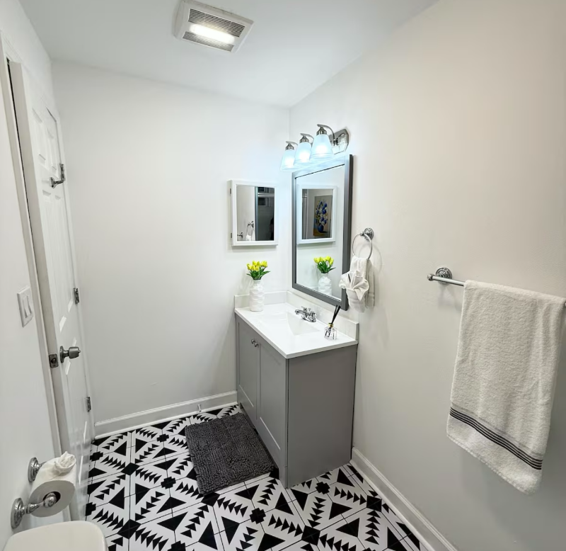 2515 Erato St #201 - Photo 4 of 14