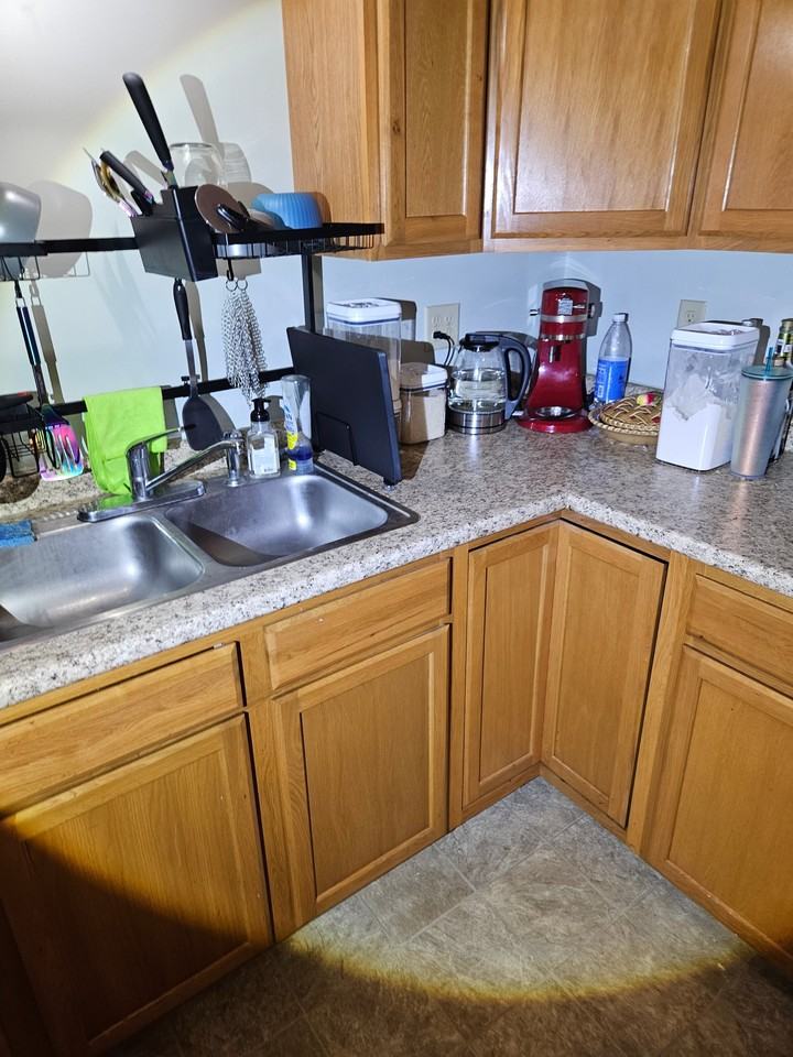 117 Perham St #5 - Photo 5 of 13