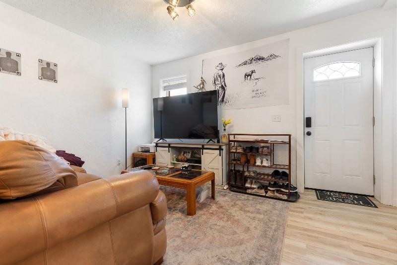 645 Main St #B - Photo 2 of 10