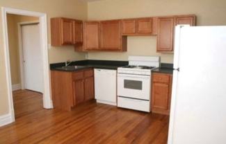 3325 Lawn Ave - Photo 1 of 1