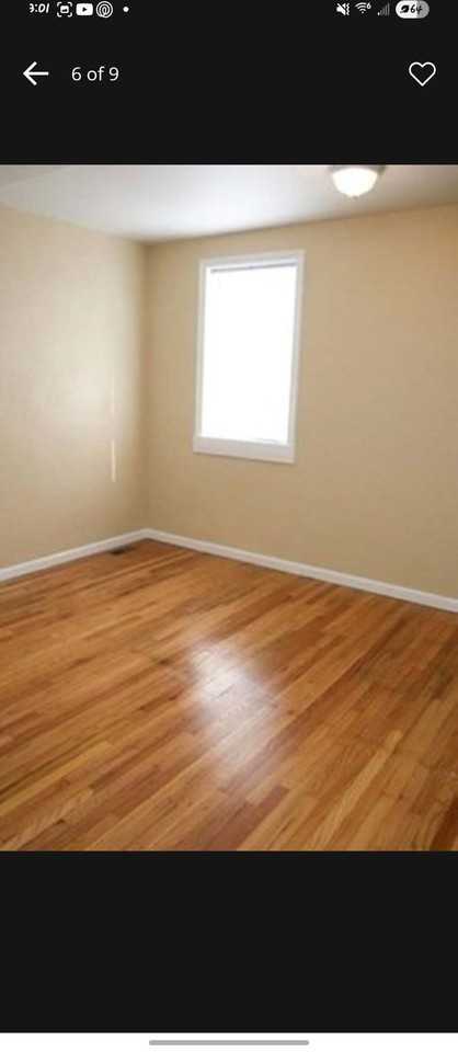 3325 Lawn Ave #3327-1F - Photo 4 of 7