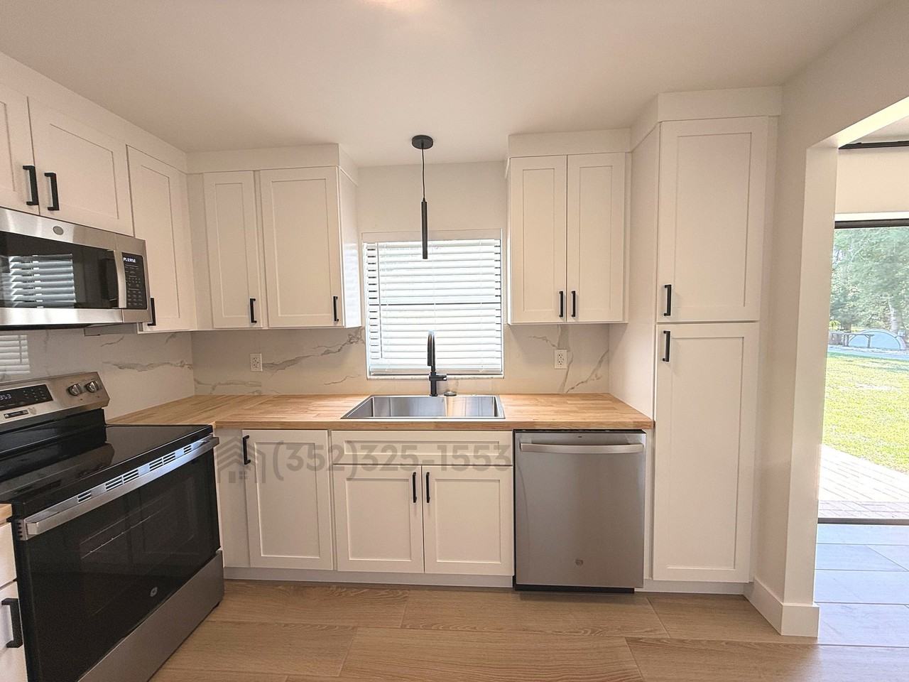 3276 E Crown Dr #3276 - Photo 3 of 24