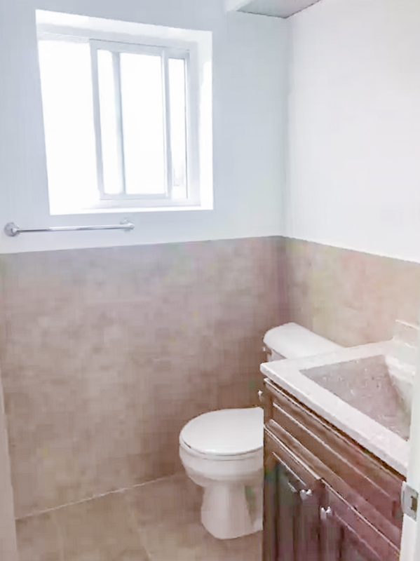 1418 Carol St #2 - Photo 7 of 10