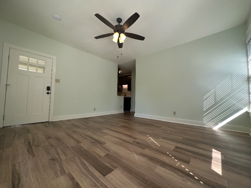 515 E 8th St #A - Photo 2 of 18