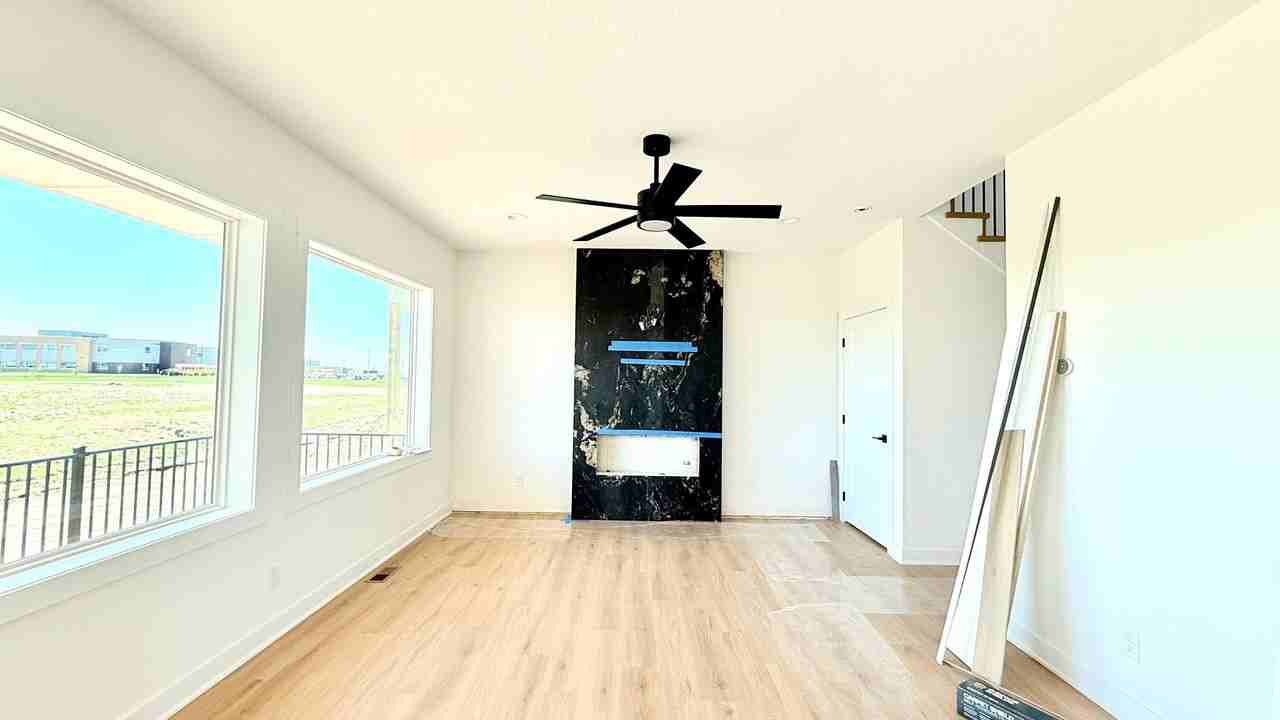 1104 Nw Sproul Dr - Photo 6 of 27