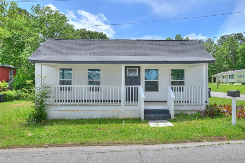 1213 Monroe Ave - Photo 3 of 5