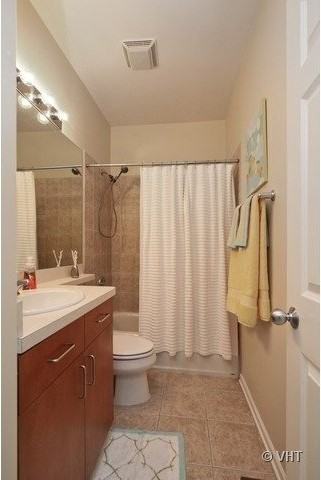 7307 Franklin St - Photo 5 of 15