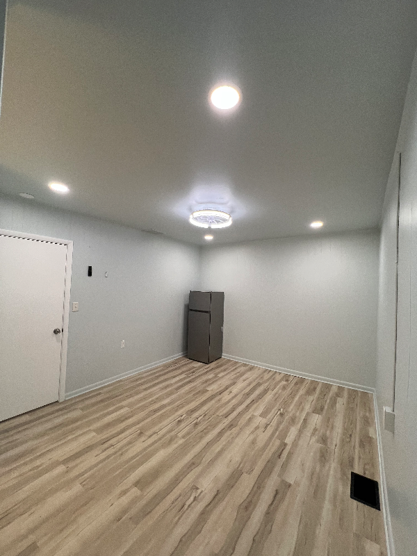101 E Main St #4 - Photo 3 of 15