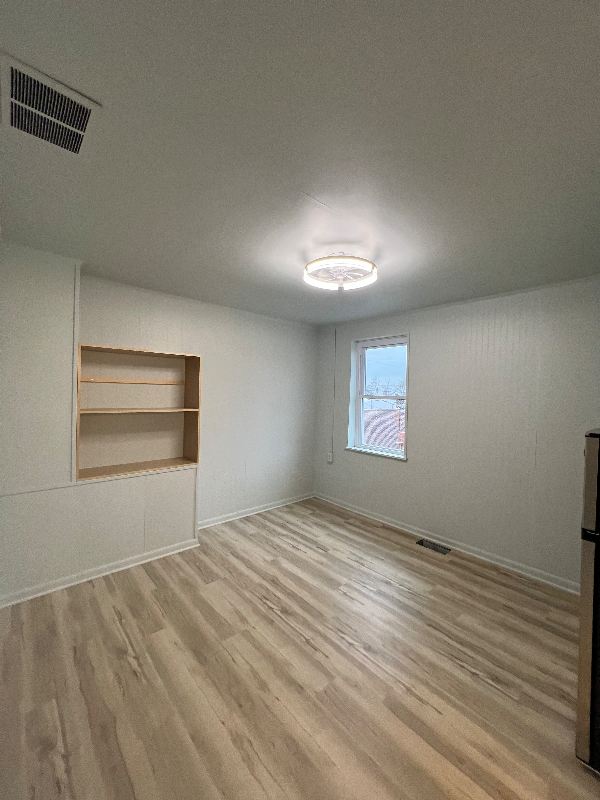 101 E Main St #4 - Photo 4 of 15