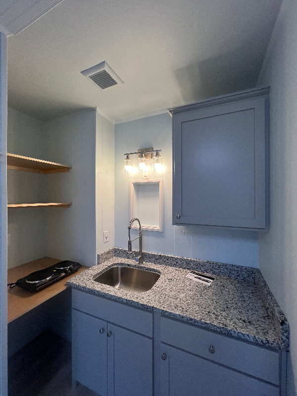 101 E Main St #4 - Photo 6 of 15