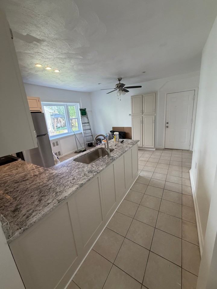 35 Haynes St #3 - Photo 2 of 12