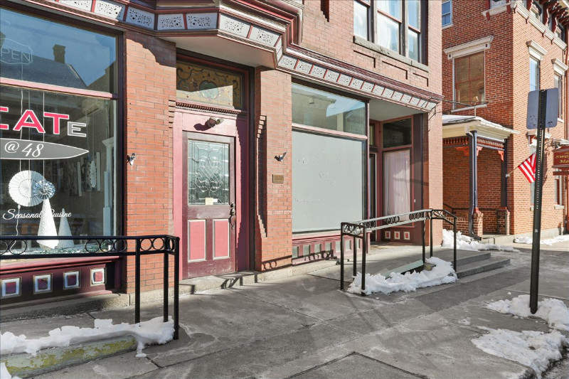 50 York St #4 - Photo 2 of 17