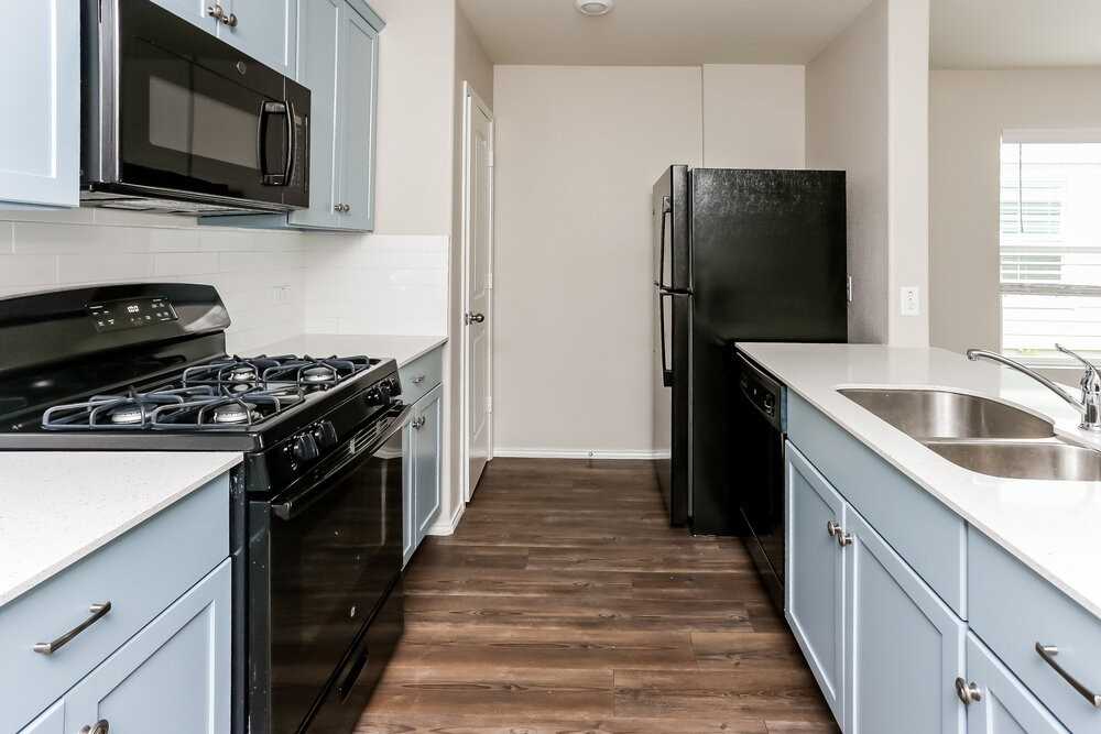 5537 Berea St - Photo 7 of 16