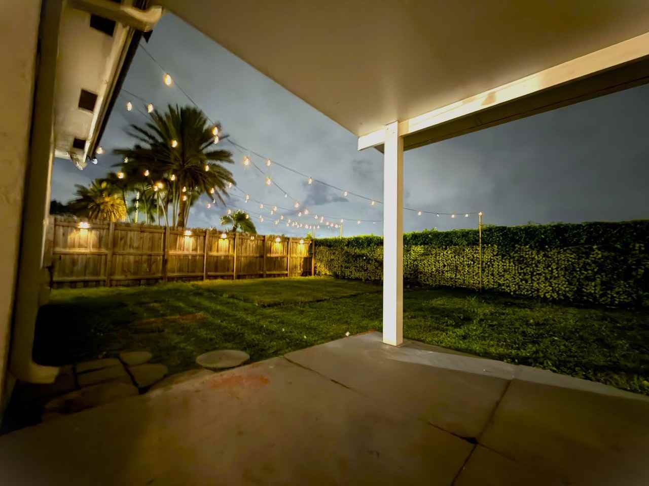 15840 Sw 152nd Ave - Photo 3 of 25