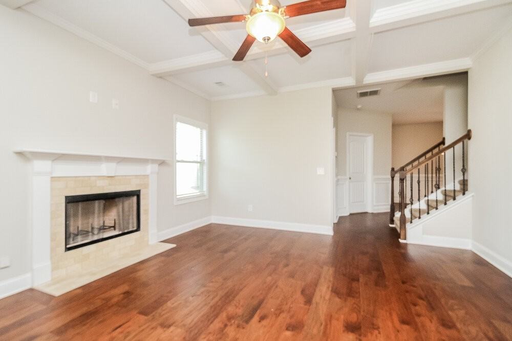 2623 Elam Rd - Photo 4 of 17