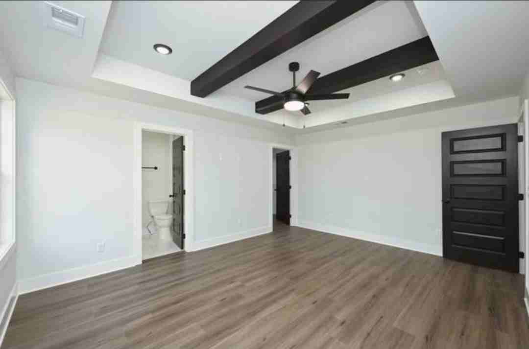 1609 Elizabeth Rd #B - Photo 2 of 8