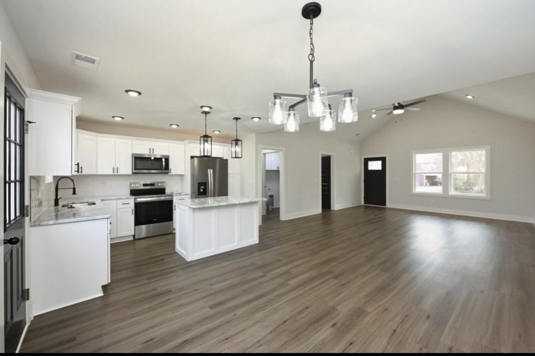 1609 Elizabeth Rd #B - Photo 7 of 8