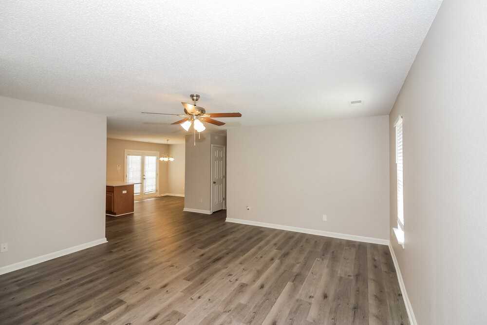 9961 Fox Run Dr - Photo 3 of 16