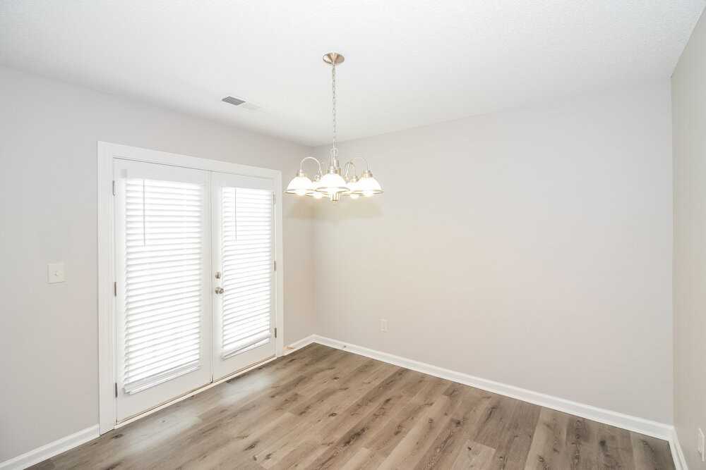 9961 Fox Run Dr - Photo 5 of 16