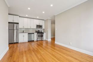 811 Walton Ave #E22 - Photo 1 of 1