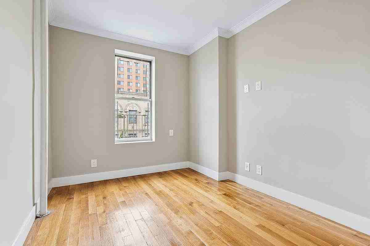 811 Walton Ave #E22 - Photo 4 of 8