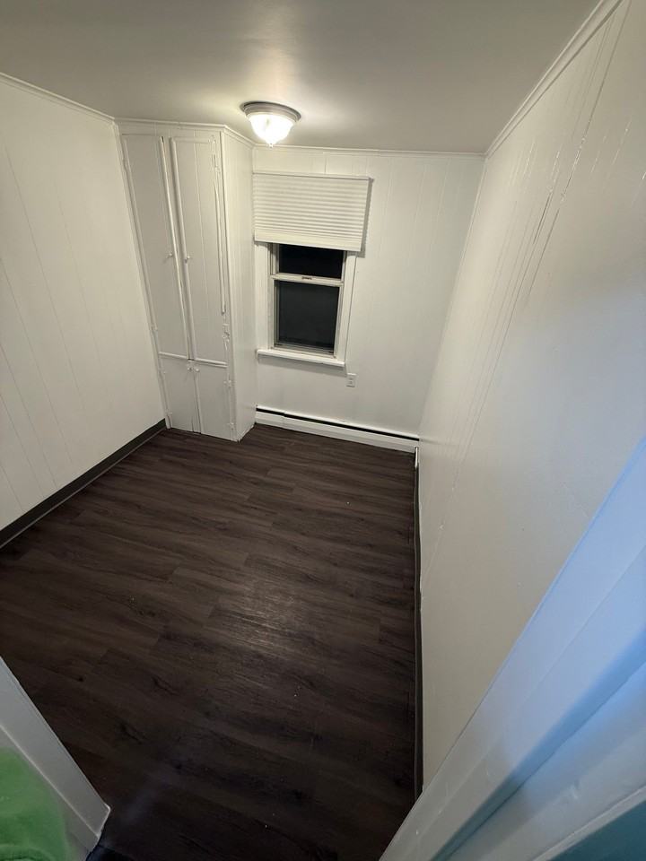 1201 Lehigh Ave #1 - Photo 6 of 7