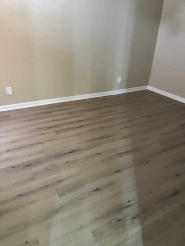 4880 Locust St Ne #127 - Photo 4 of 12