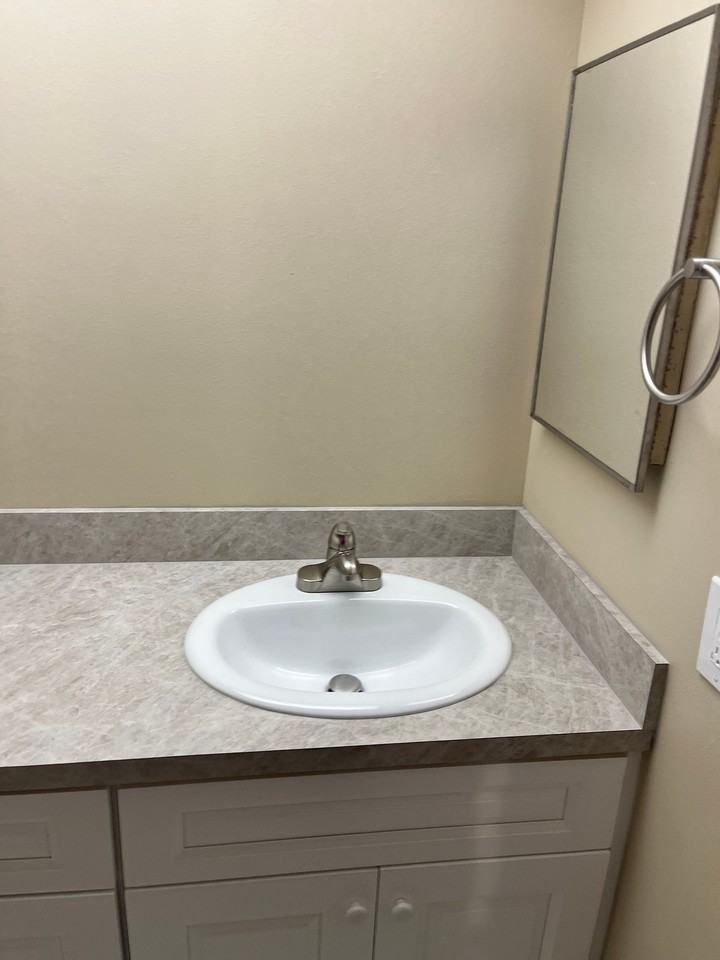 4880 Locust St Ne #127 - Photo 7 of 12