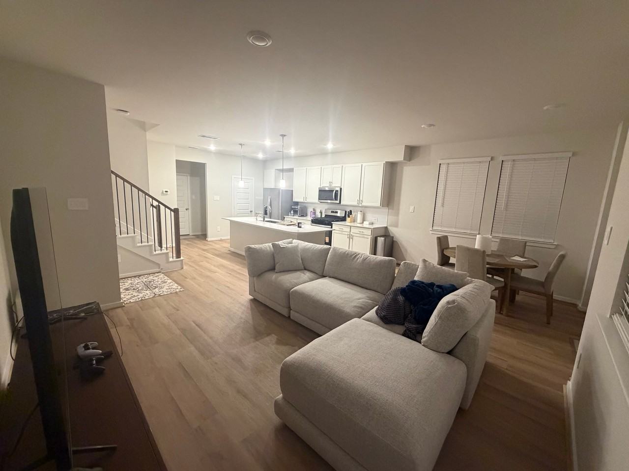 4206 Laurel Oak Cir - Photo 5 of 10