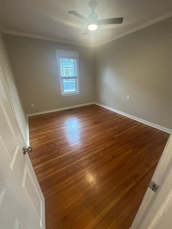 424 Maple Ave Frnt - Photo 7 of 11