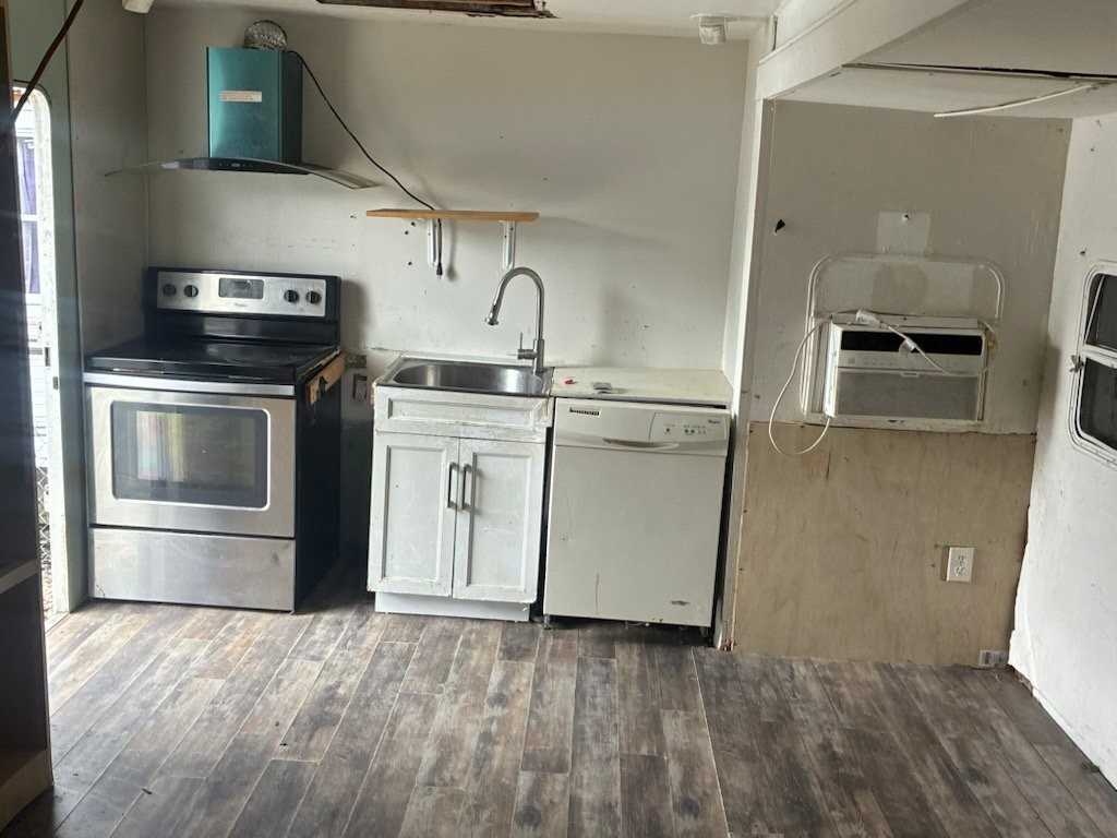27881 New York St #13B - Photo 5 of 11