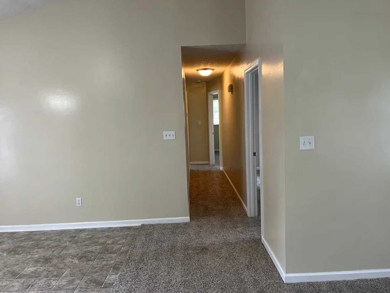 178 Phelps Way - Photo 7 of 8