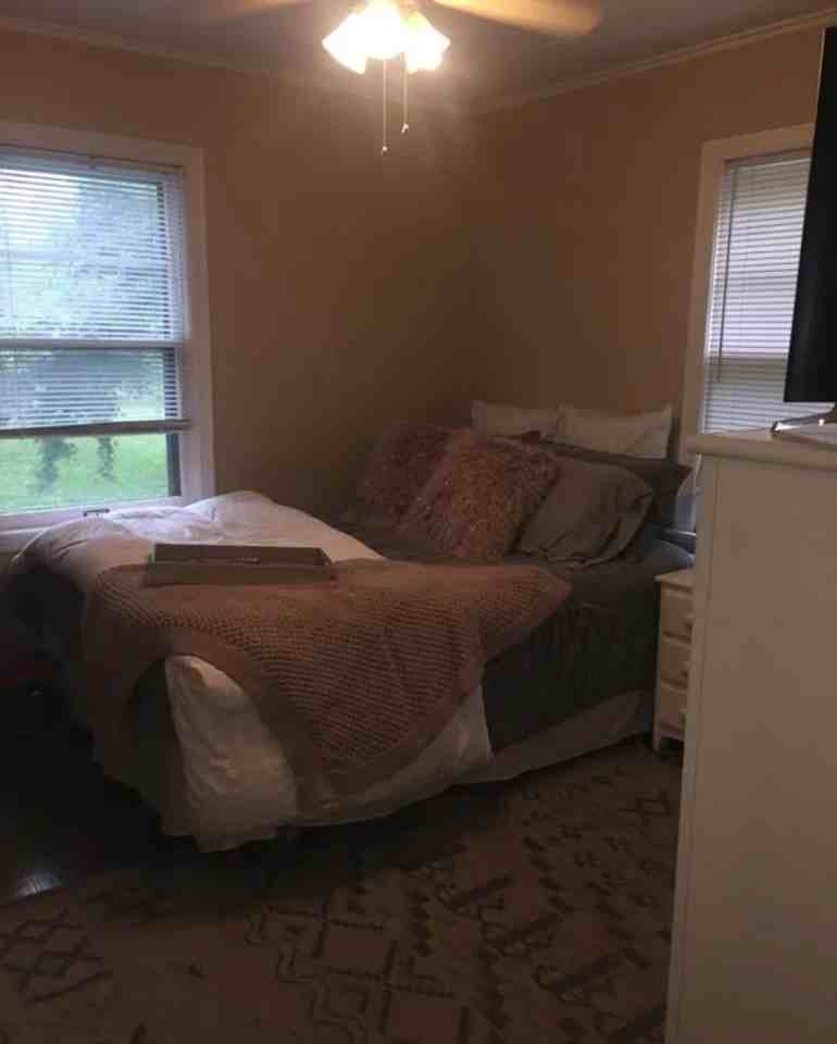 6118 Buena Vista St - Photo 7 of 10