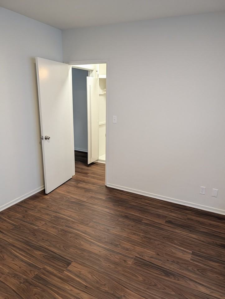 1317 Euclid St #6 - Photo 5 of 10