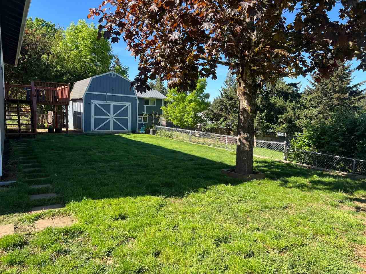 18455 Meinig Ave - Photo 2 of 16