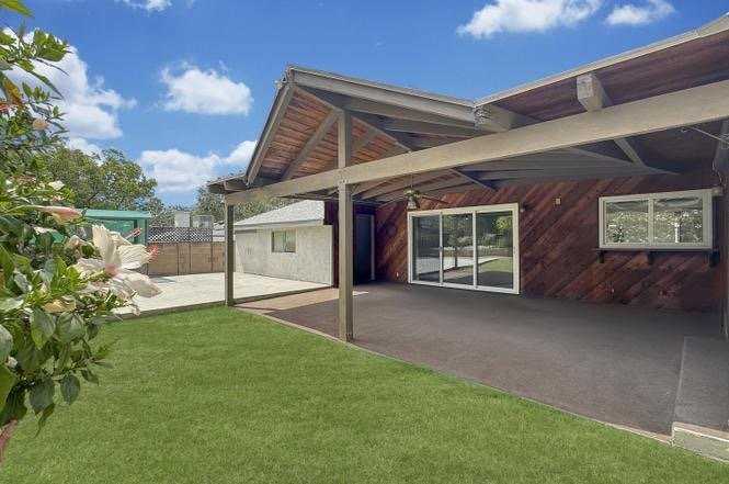 3308 Galveston Ave - Photo 4 of 36