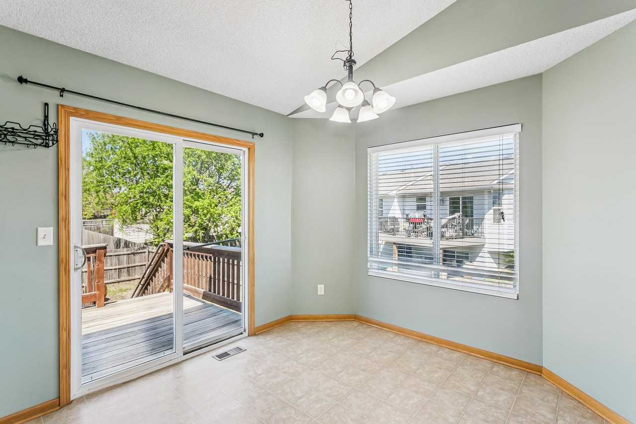 5125 N Blackhawk St - Photo 3 of 15