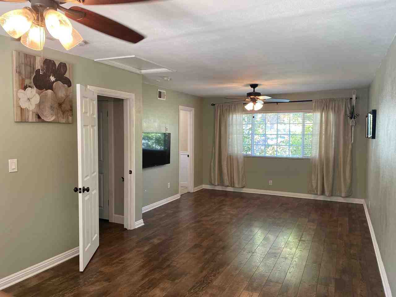3145 Boston Way - Photo 2 of 9
