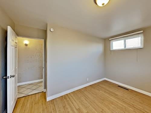 192 Campo St - Photo 3 of 6