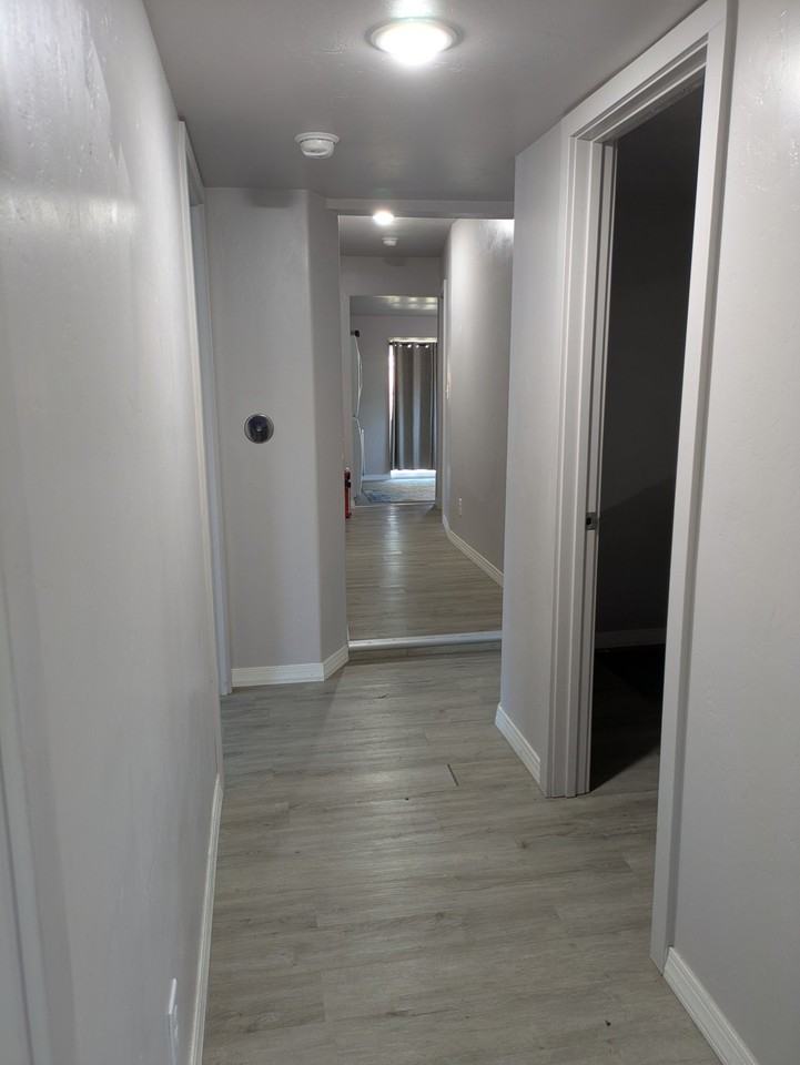 2040 N 15th St - Photo 5 of 16