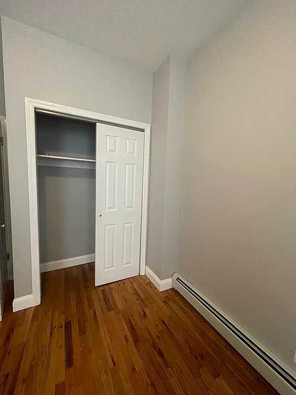 869 Macy Pl #3 - Photo 4 of 6